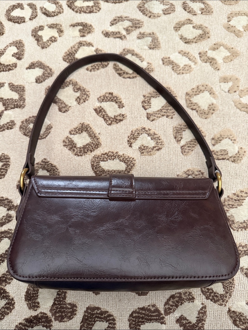 Brandy Melville Classic Brown Leatherette Shoulder Bag with Gold Buckle - Picture 3 of 3